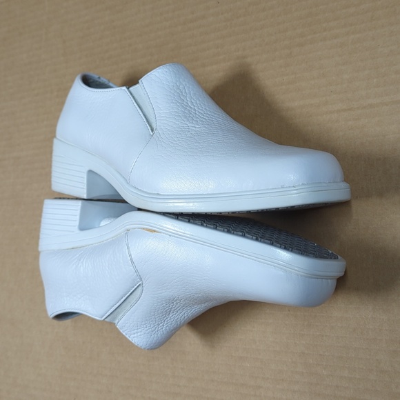 Health Pro Leather White Shoes Size 8M - Picture 6 of 10